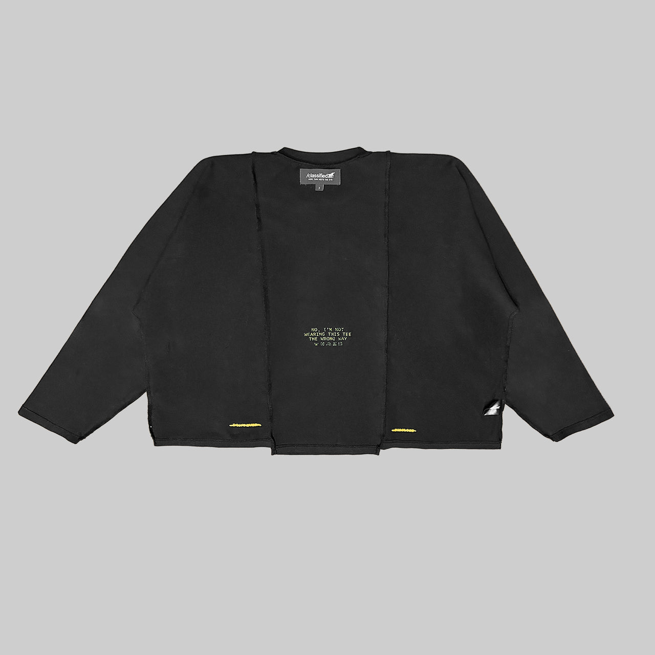 BASICS BLACK LONGSLEEVE TEE (Reversible)