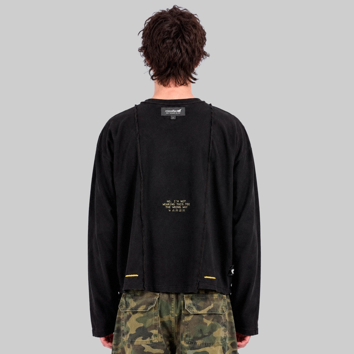 BASICS BLACK LONGSLEEVE TEE (Reversible)